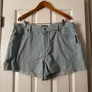 NWT Old Navy Sky-High A-Line Shorts 0440 🎆
